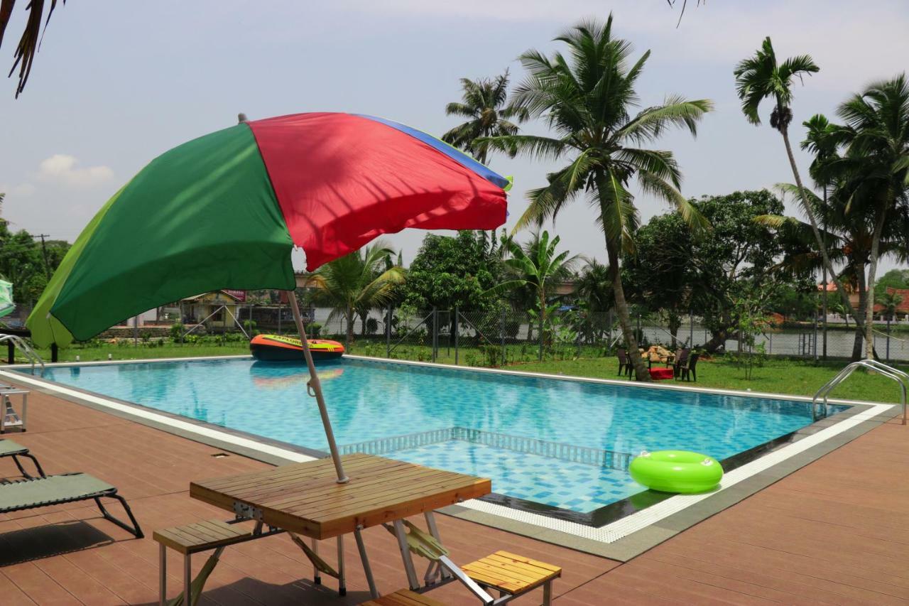 Water'S Edge Villas Alappuzha Eksteriør bilde